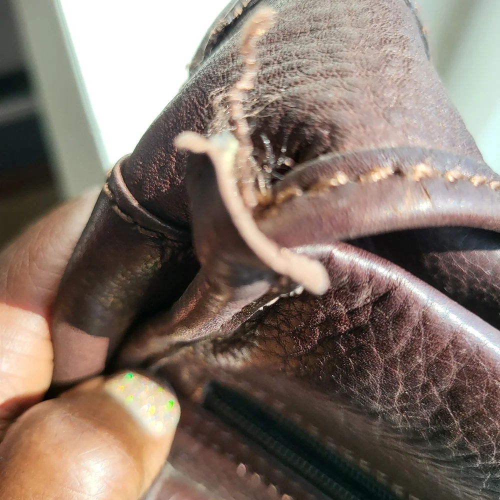 Fossil Handbag - Picture 5 of 9